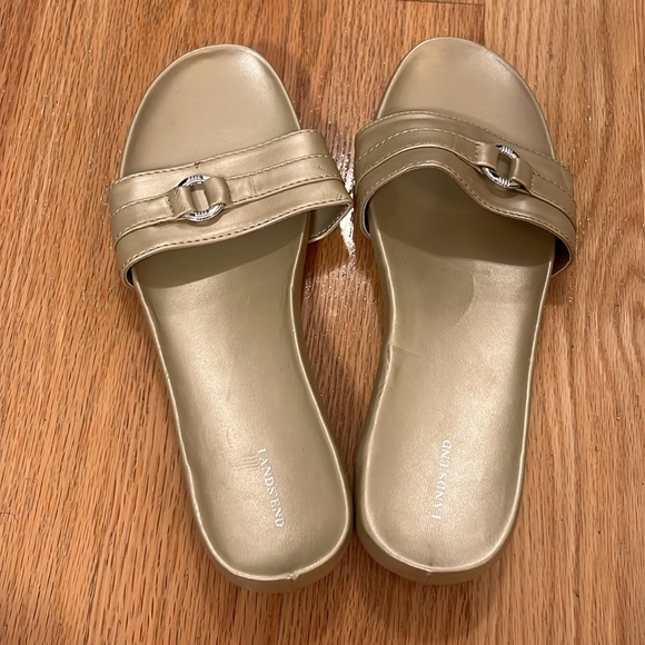Land’s End Gold Sandals - Picture 2 of 8